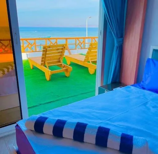 Moon House Villa